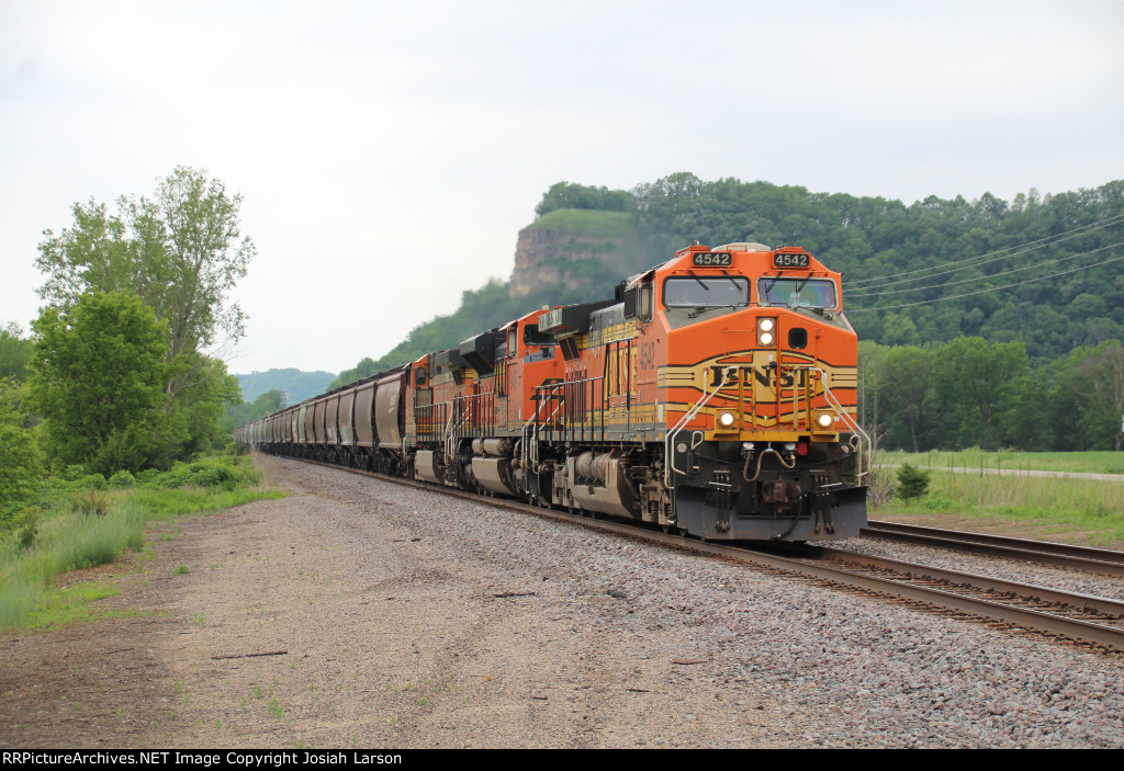 BNSF 4542 East